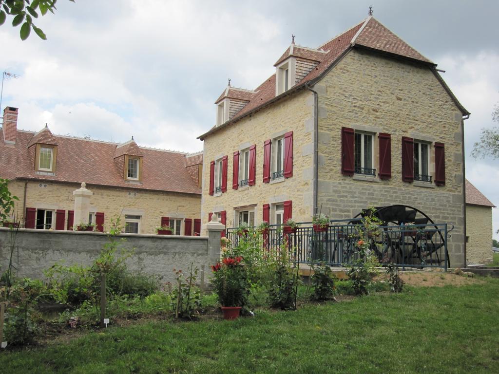 Moulin De Petoulle Hotel Charenton-du-Cher Exterior photo